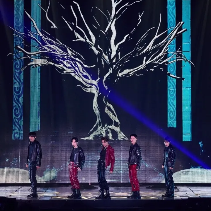 EXO 최근 활동샷