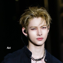 Foto terbaru NI-KI (ENHYPEN)