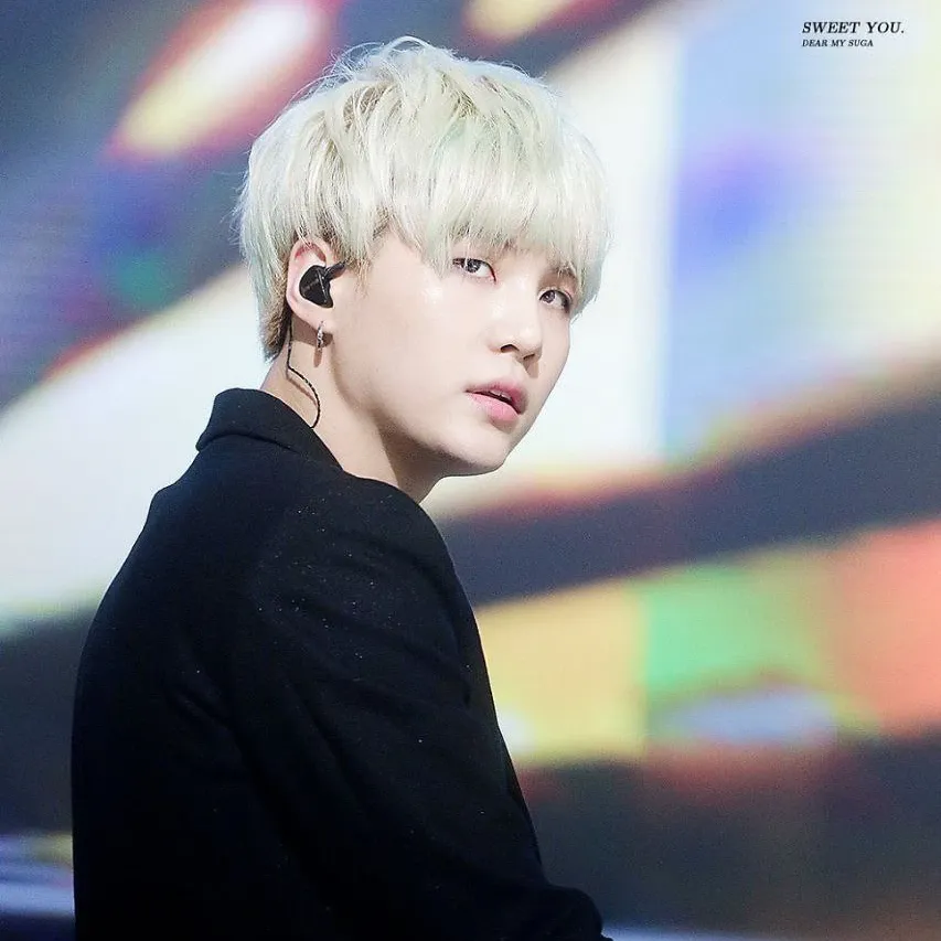 Momen yang diabadikan oleh penggemar SUGA (BTS)