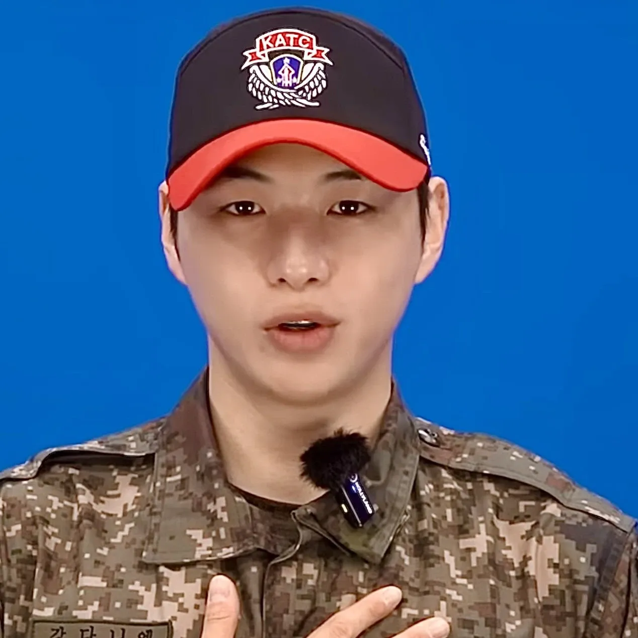 강다니엘의 비하인드 컷