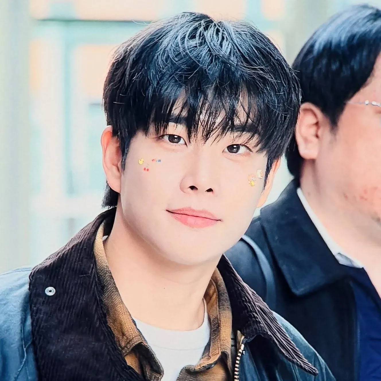 A moment captured by MJ (ASTRO)'s fan