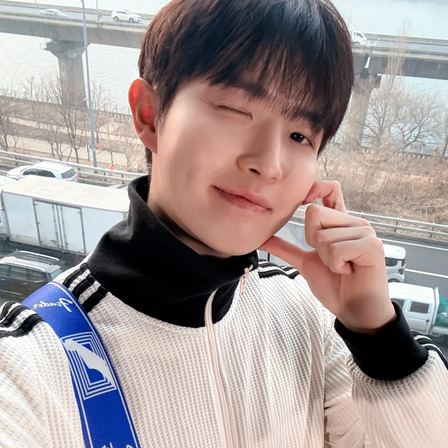 金在奐粉絲拍下的瞬間