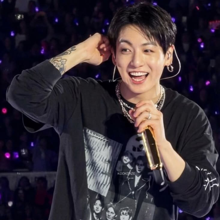 Momen yang diabadikan oleh penggemar Jungkook (BTS)