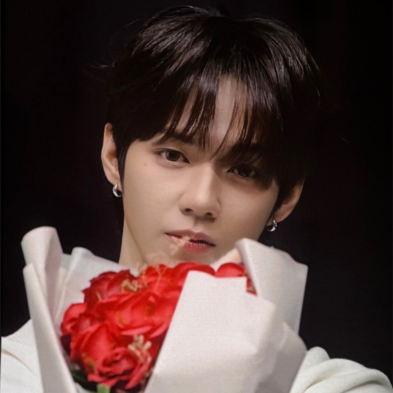 ジェイエル (AHOF)の舞台裏ショット