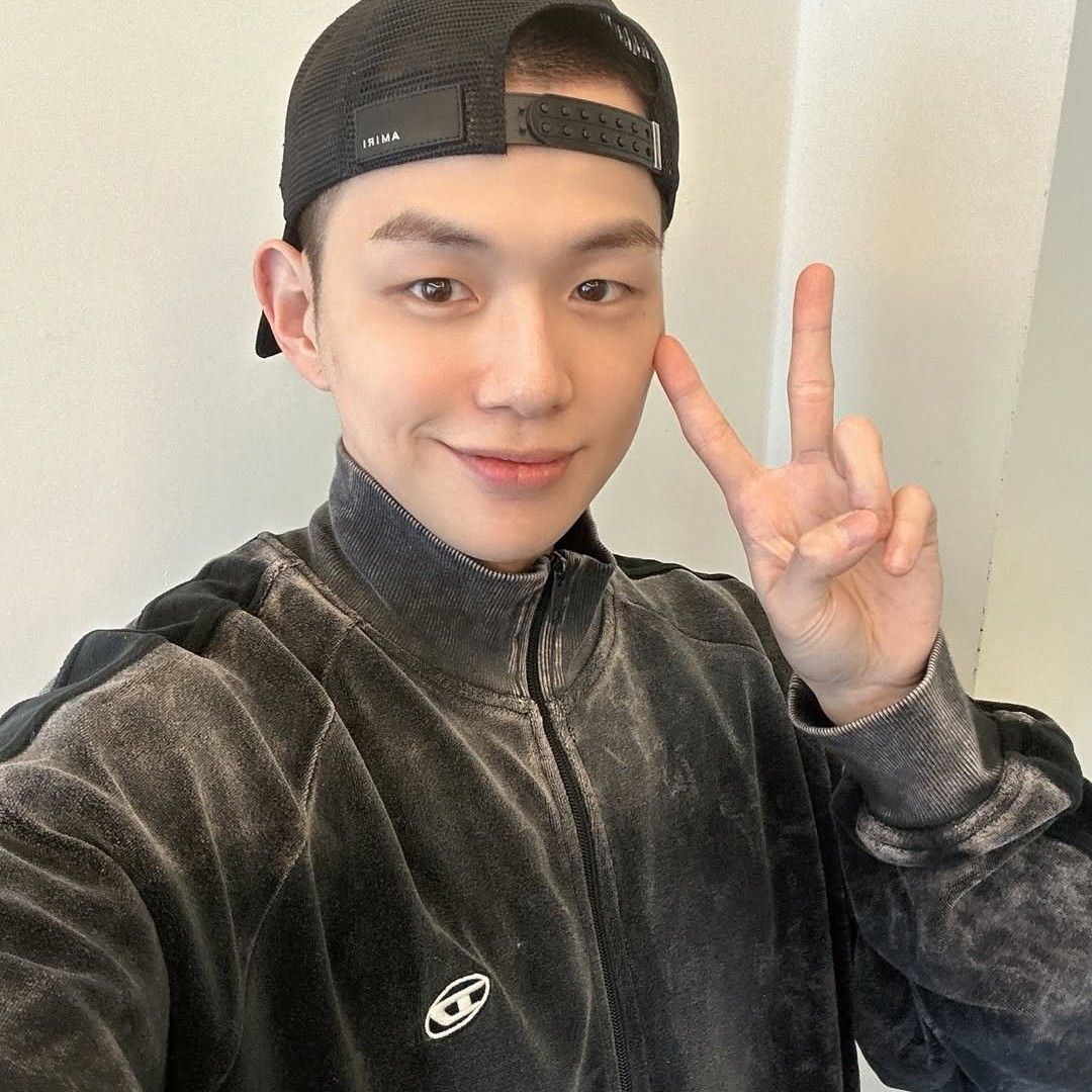 강다니엘의 비하인드 컷
