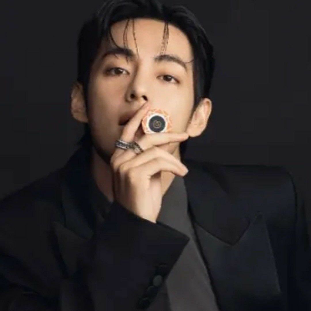 뷔 (방탄소년단) 팬이 찍은 순간