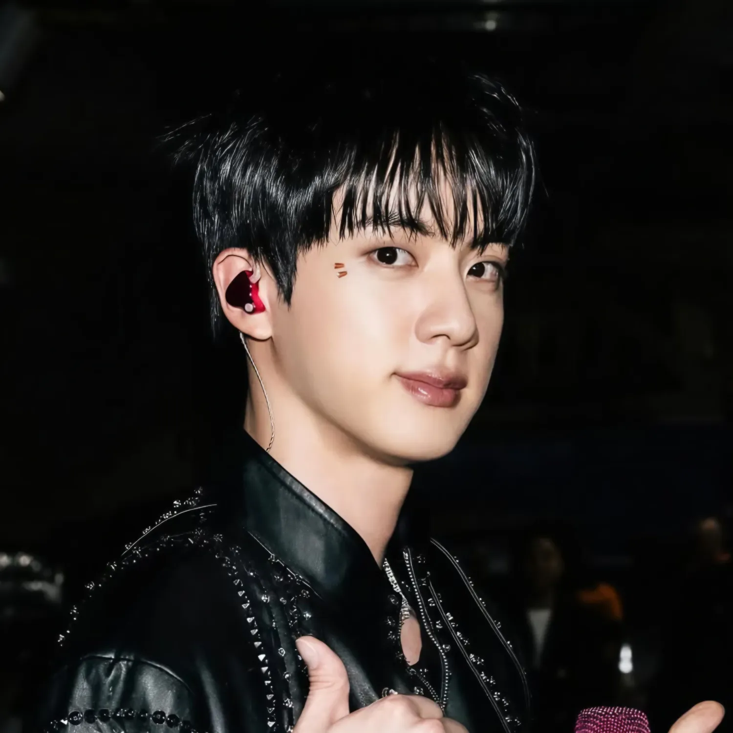 A moment captured by Jin (BTS)'s fan
