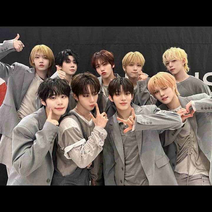 A moment captured by AHOF's fan