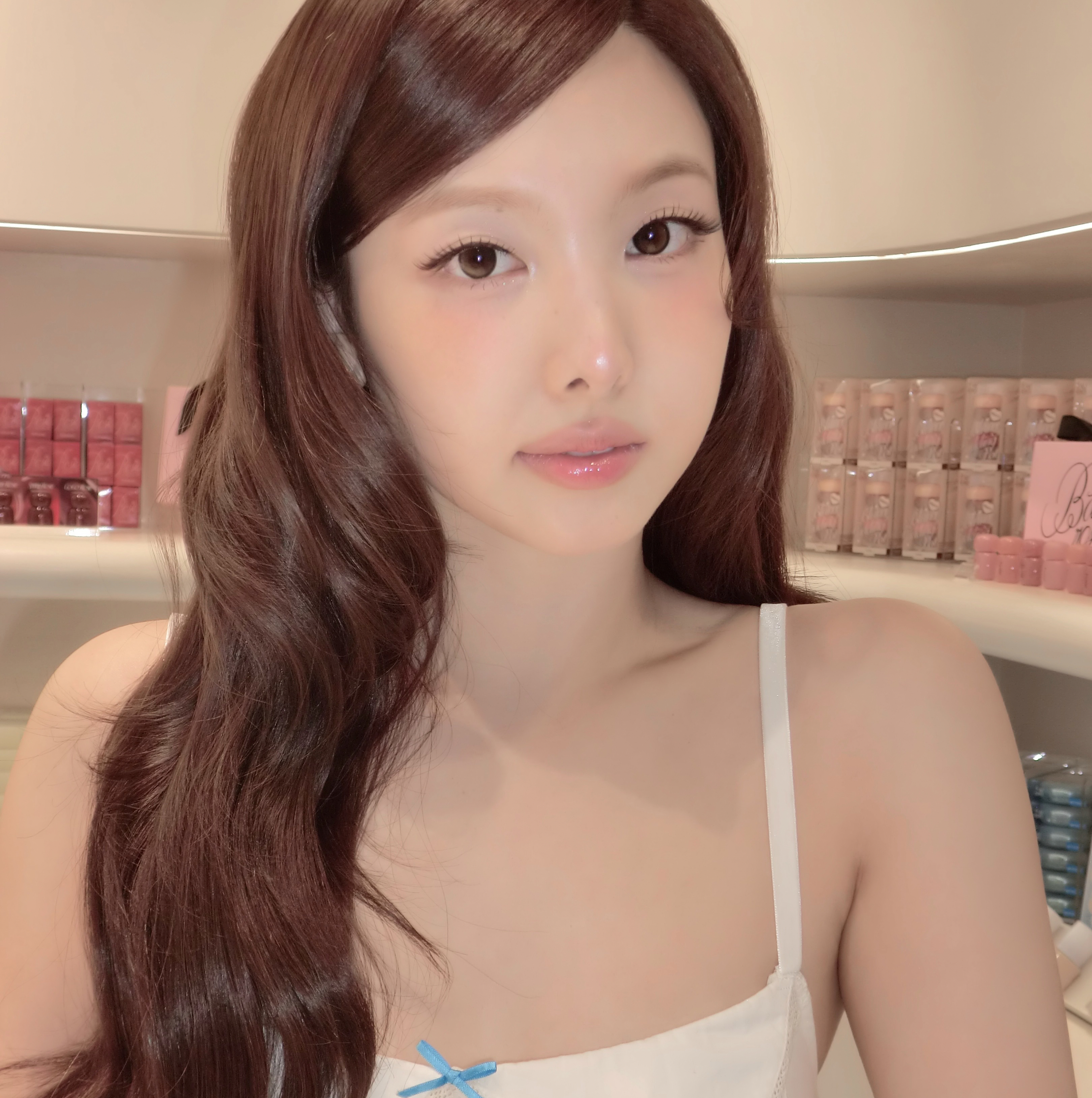 Recent activity shot of Nayeon (TWICE)