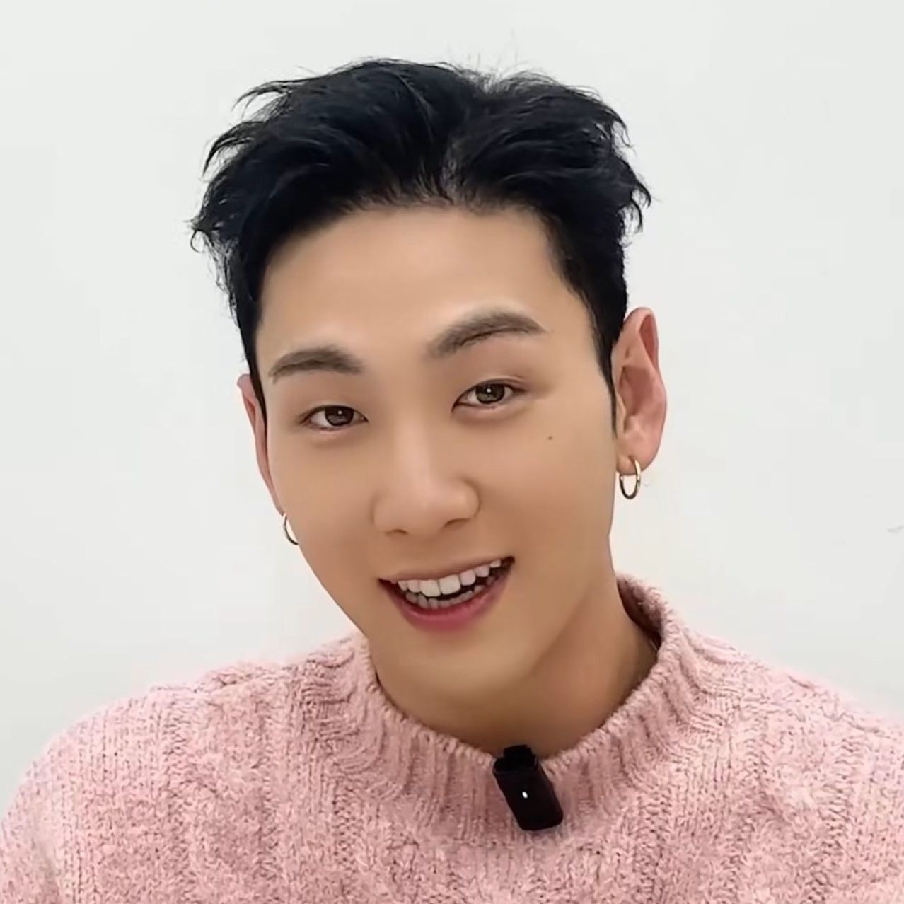 백호의 최신 사진