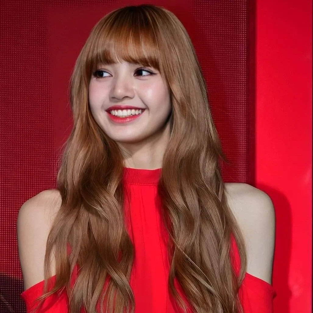 리사 (BLACKPINK)의 비하인드 컷