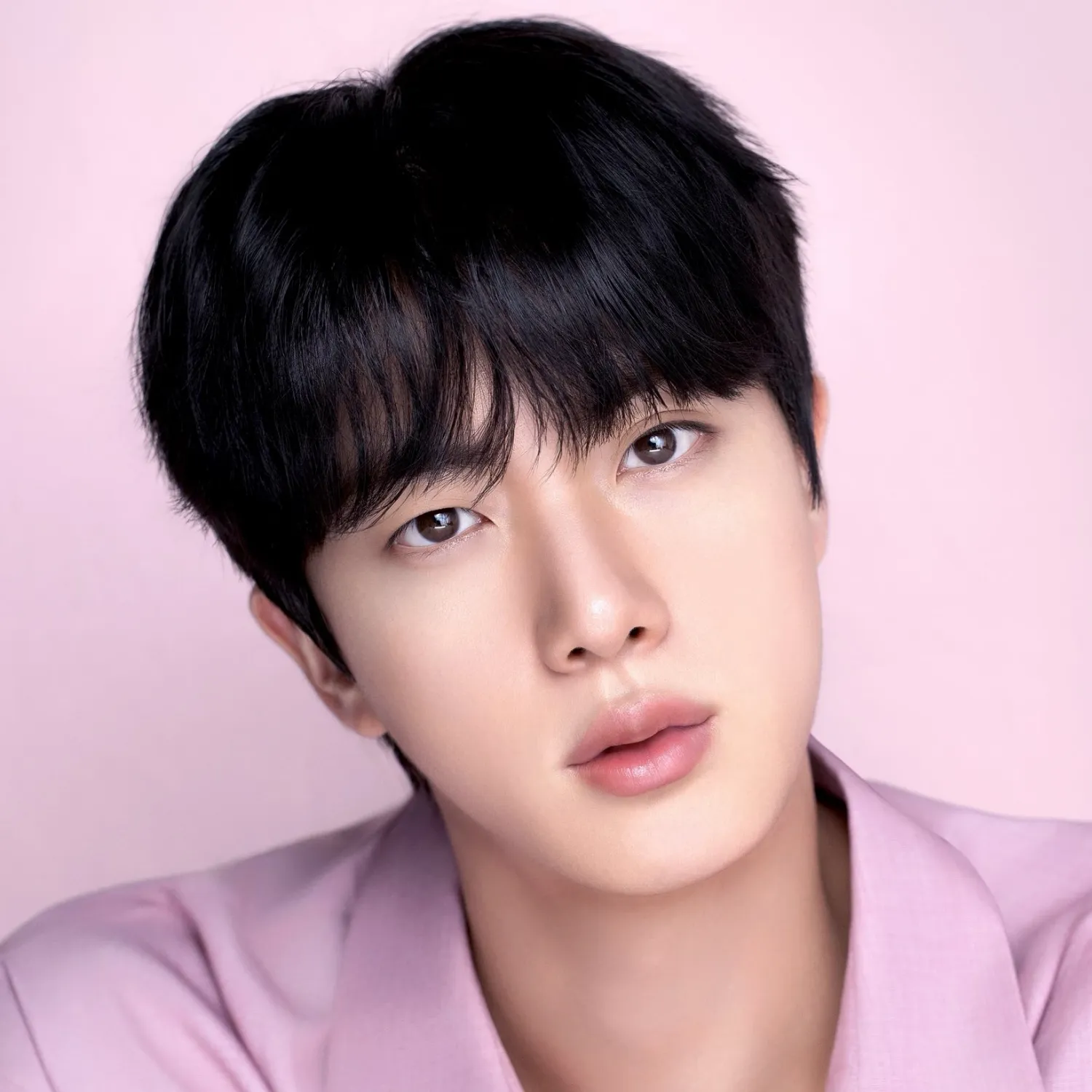 Latest photo of Jin (BTS)