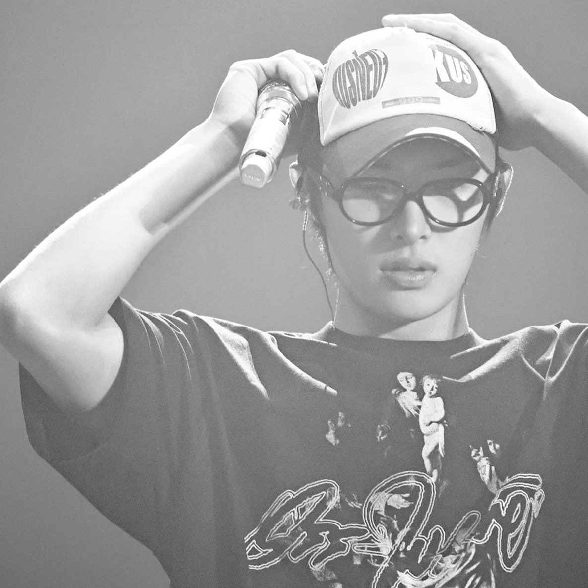 에이티즈의 비하인드 컷