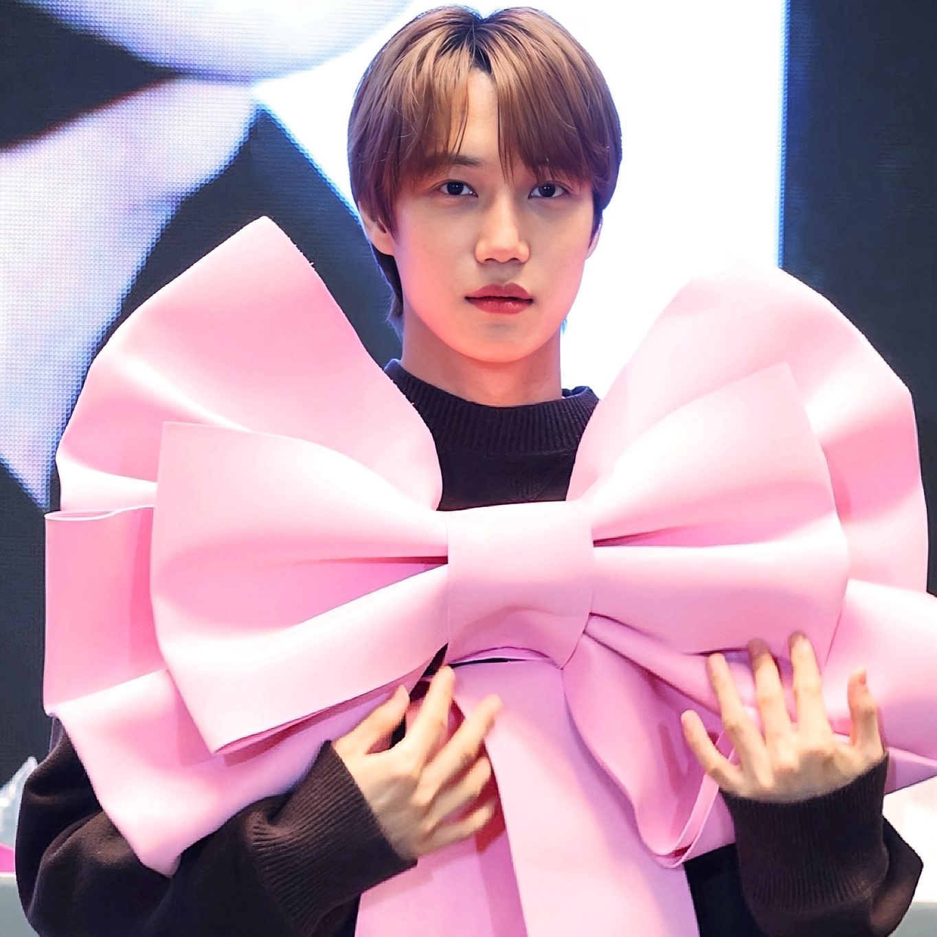 Behind-the-scenes cut of Kai (EXO)