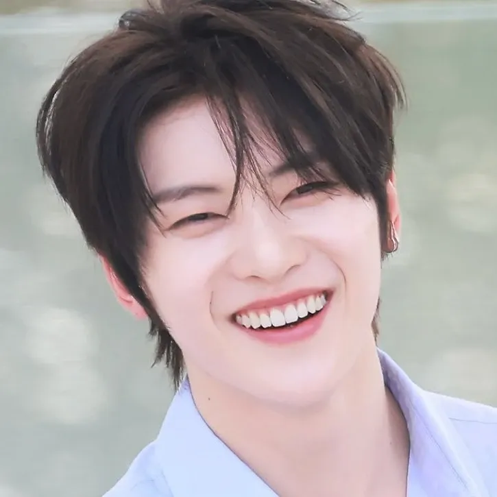 석매튜 (제로베이스원)의 최신 사진