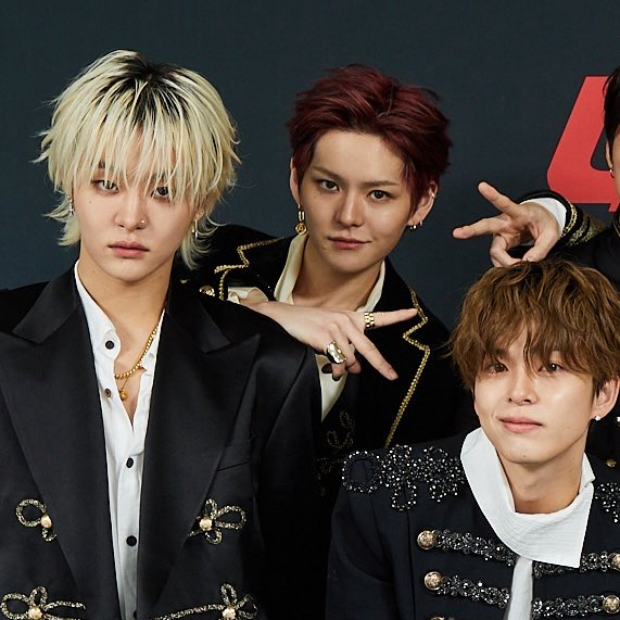 TREASURE的幕后花絮