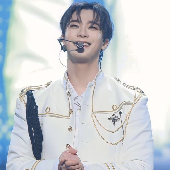 Latest photo of Moonbin (ASTRO)