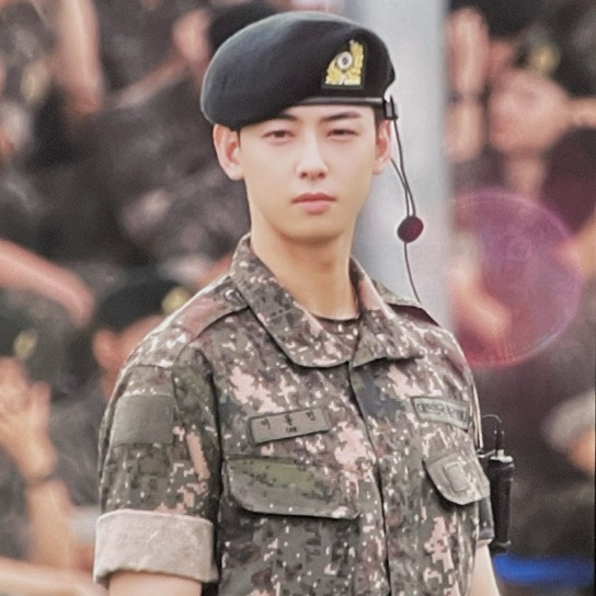 Behind-the-scenes cut of Eunwoo (ASTRO)