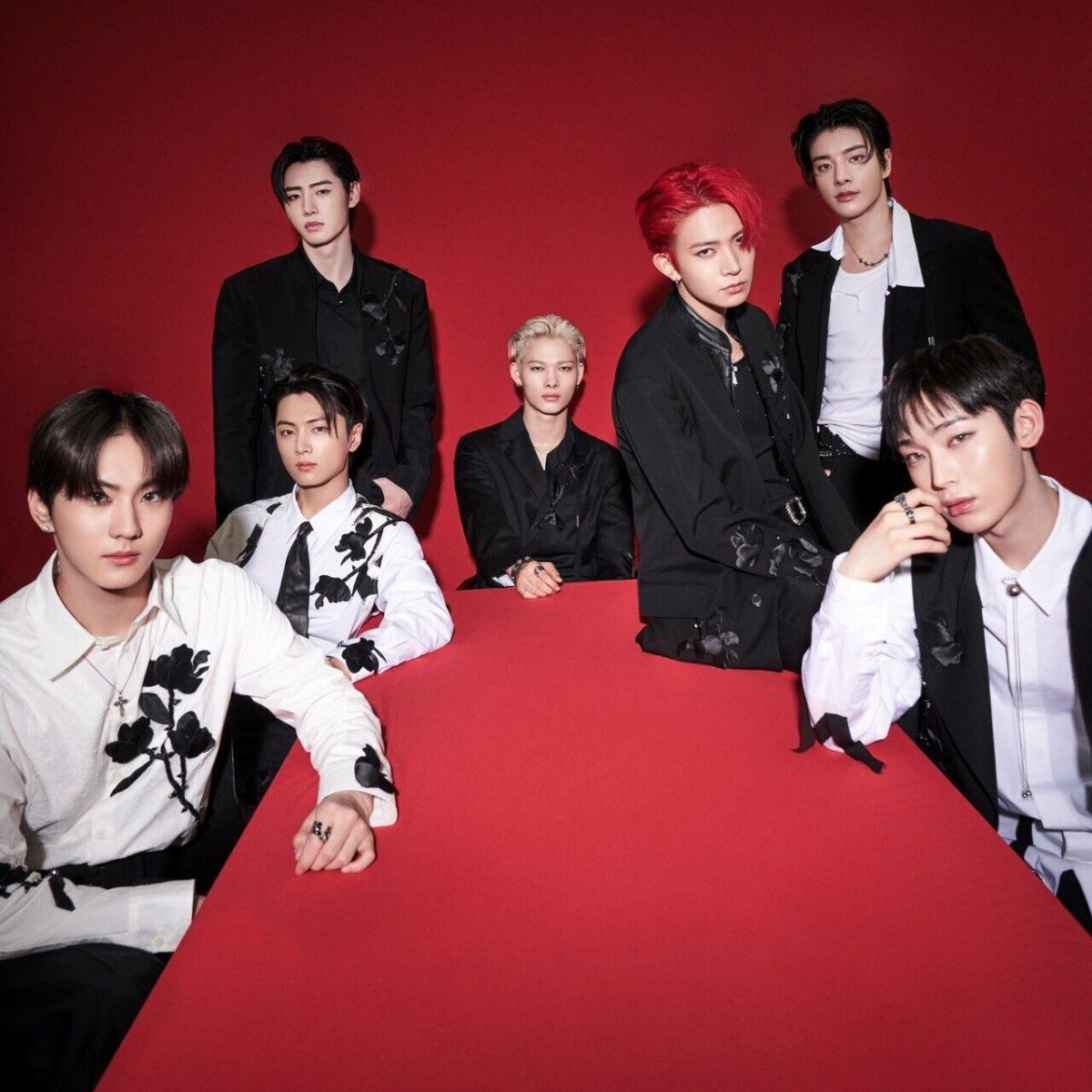 ENHYPENの舞台裏ショット