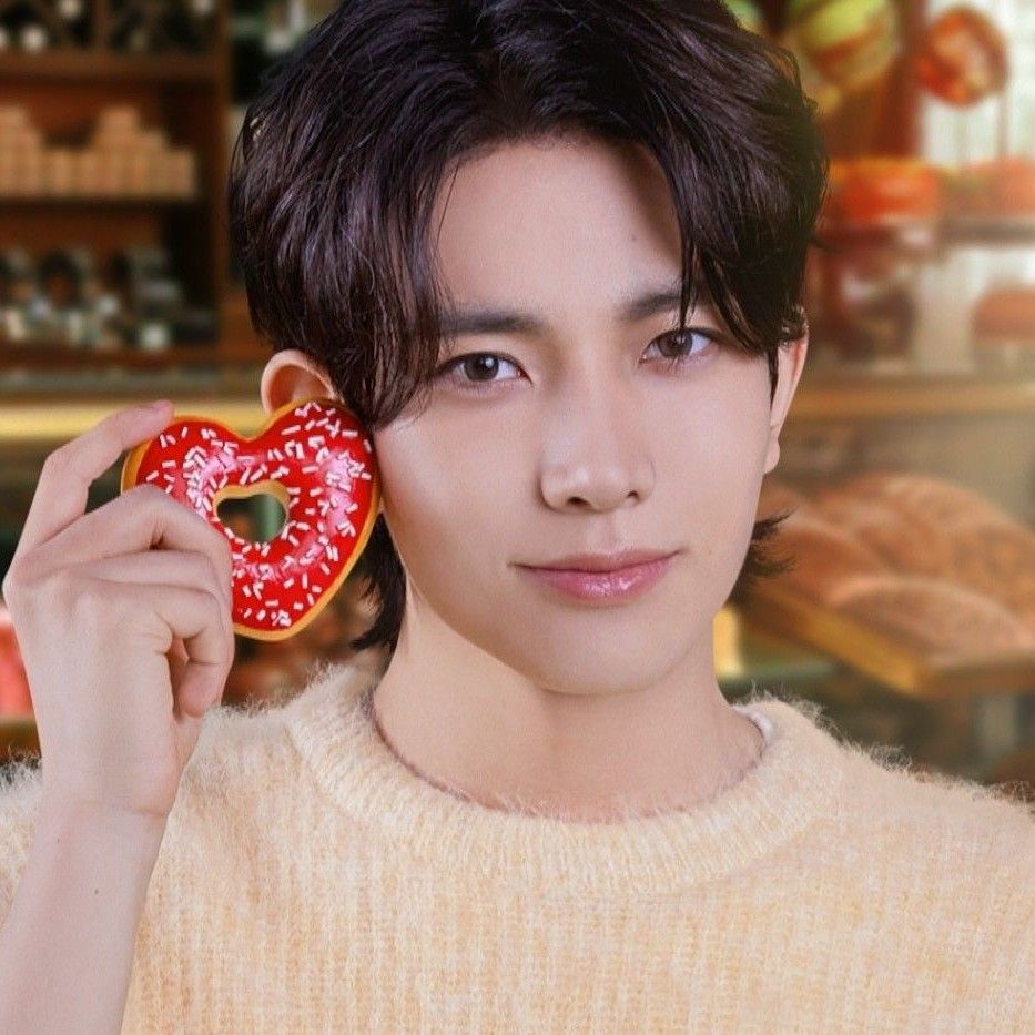 Recent activity shot of Heeseung (ENHYPEN)