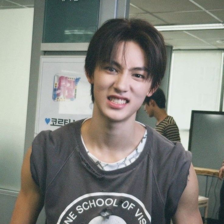 Recent activity shot of Seonghyeon (CORTIS)