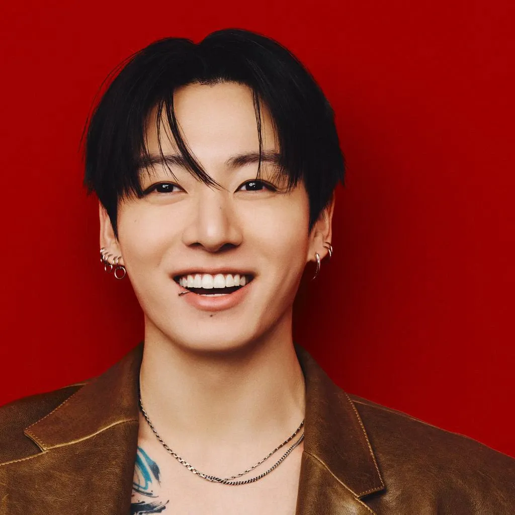 Foto aktivitas terbaru Jungkook (BTS)