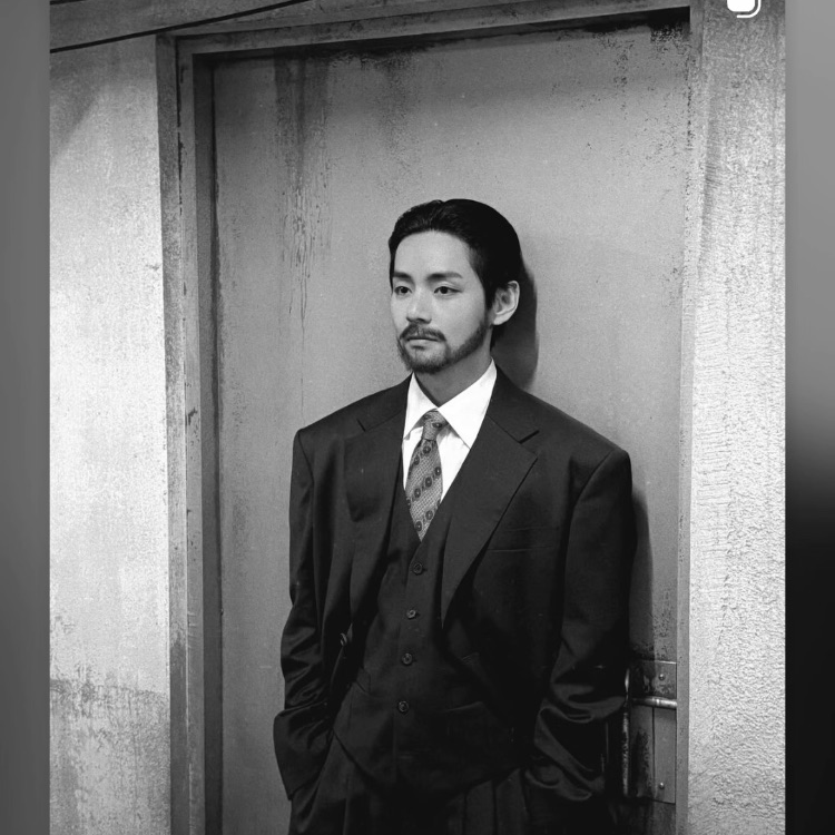 V (BTS)の最近の活動写真