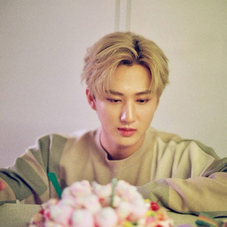 A moment captured by Changbin (Stray Kids)'s fan