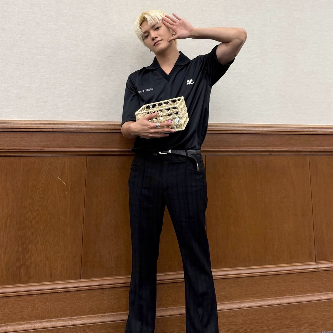 Behind-the-scenes cut of Taeyong (NCT 127)