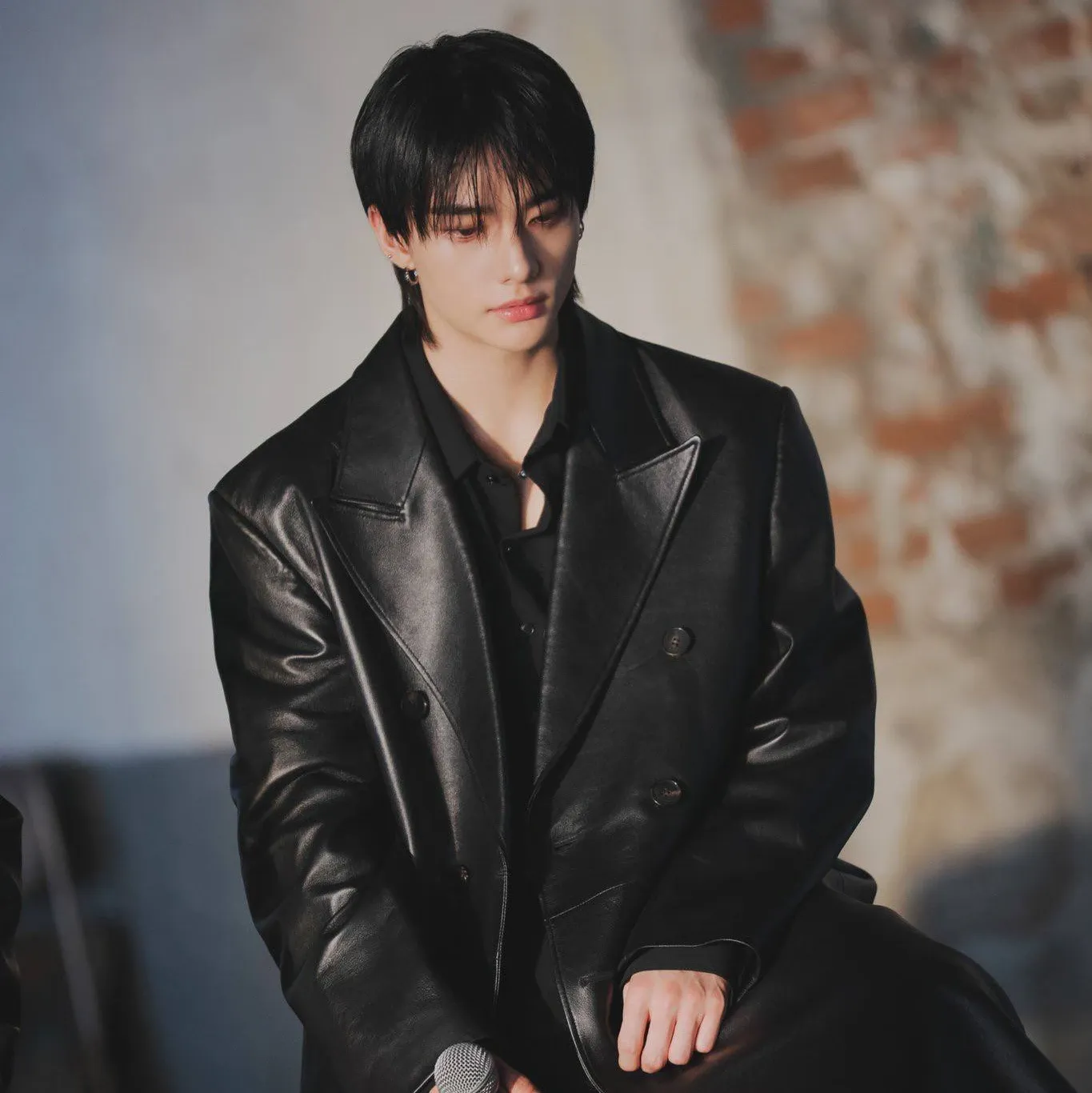 Behind-the-scenes cut of Stray Kids