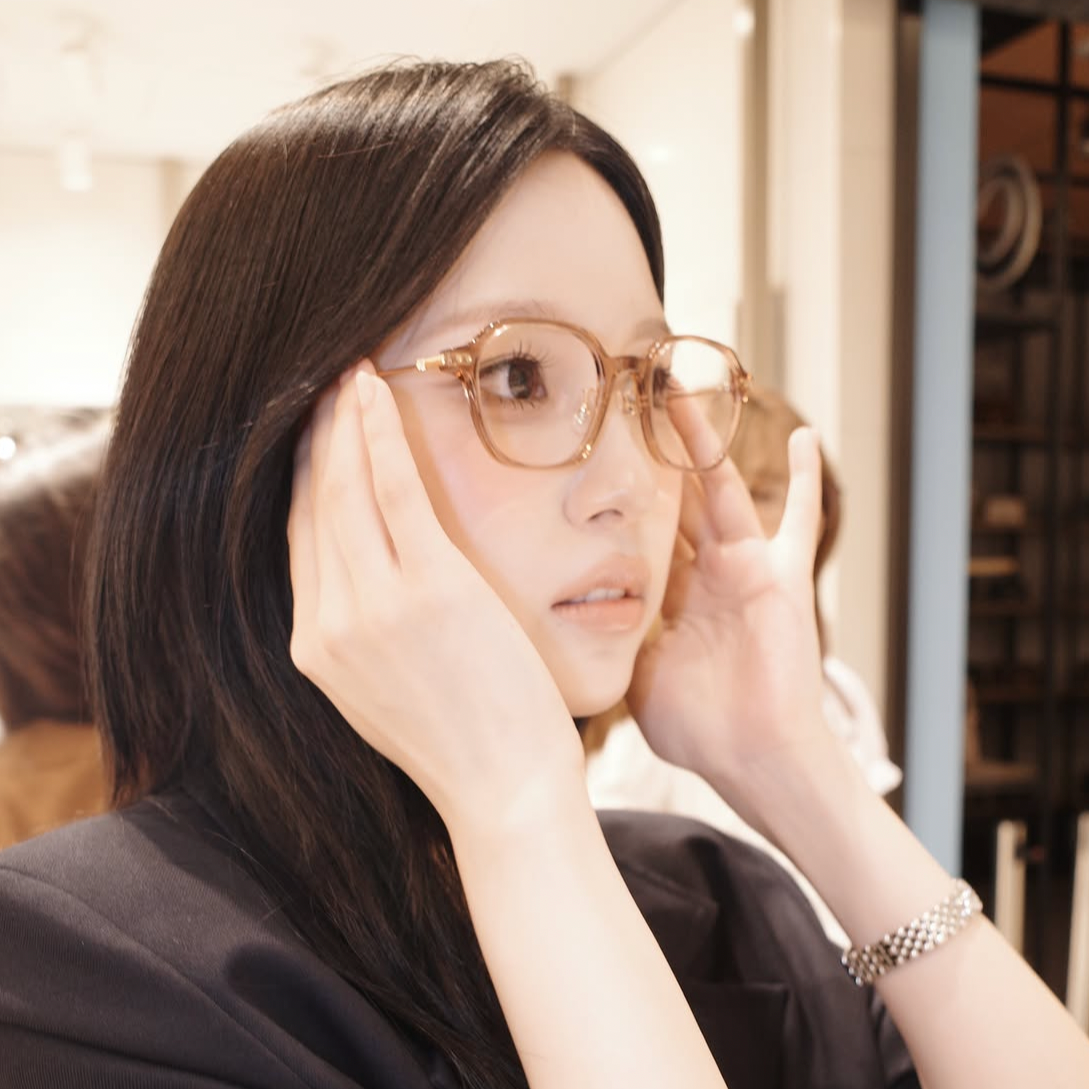 Mina (TWICE)粉絲拍下的瞬間