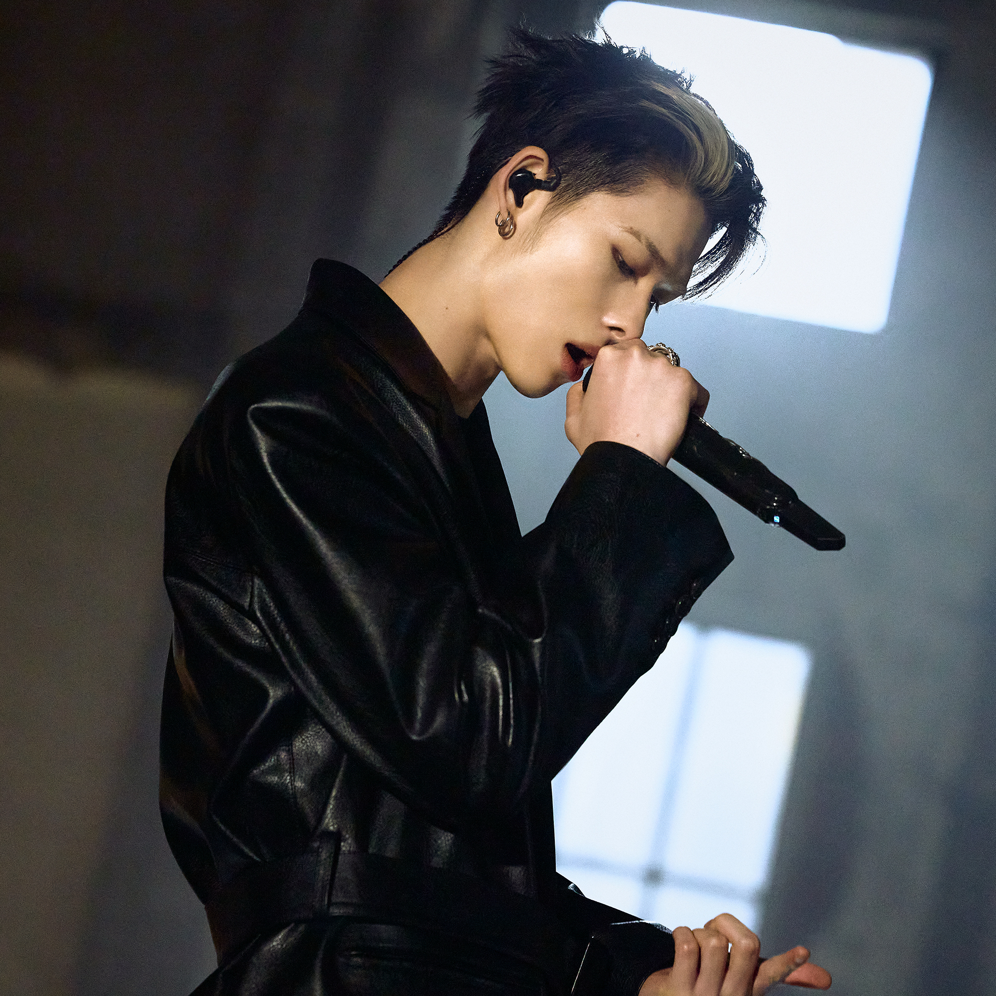 Recent activity shot of NI-KI (ENHYPEN)