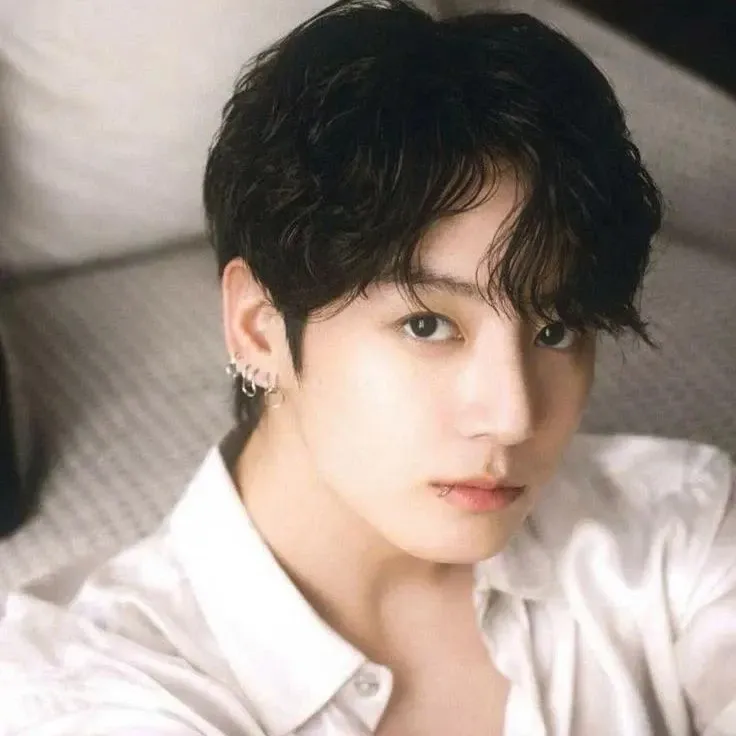Momen yang diabadikan oleh penggemar Jungkook (BTS)