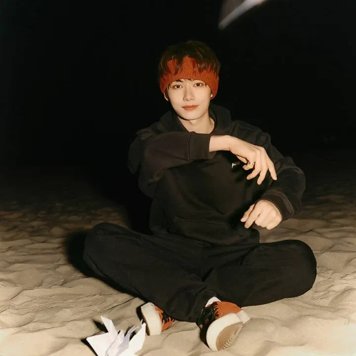 Recent activity shot of Jun (SEVENTEEN)