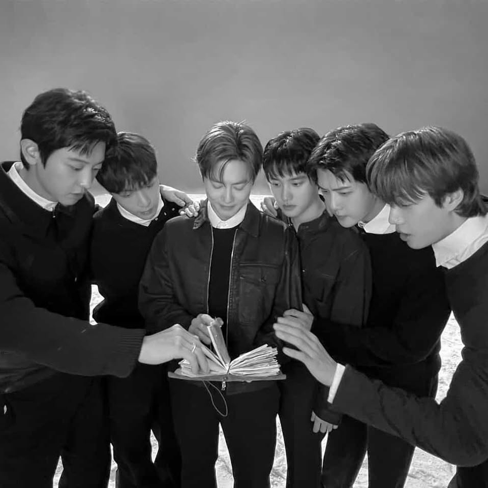 Momen yang diabadikan oleh penggemar EXO