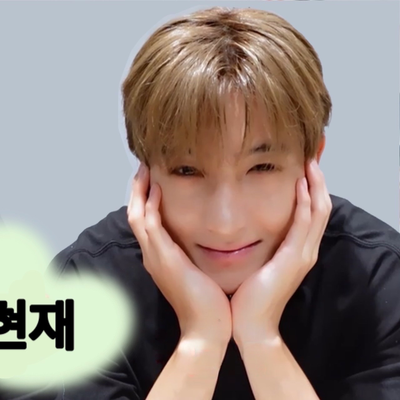 현재 (더보이즈)의 비하인드 컷