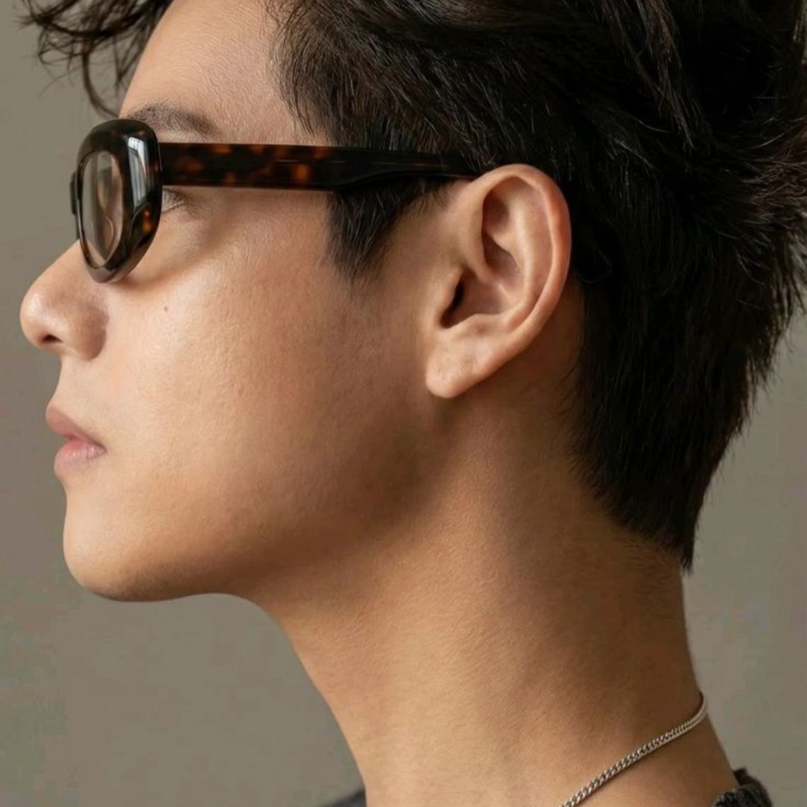 뷔 (방탄소년단) 최근 활동샷