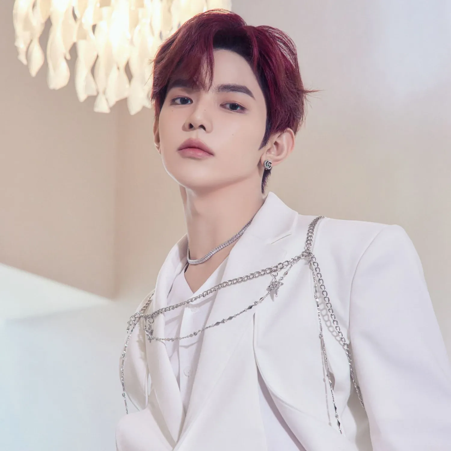 Behind-the-scenes cut of Zhang Hao