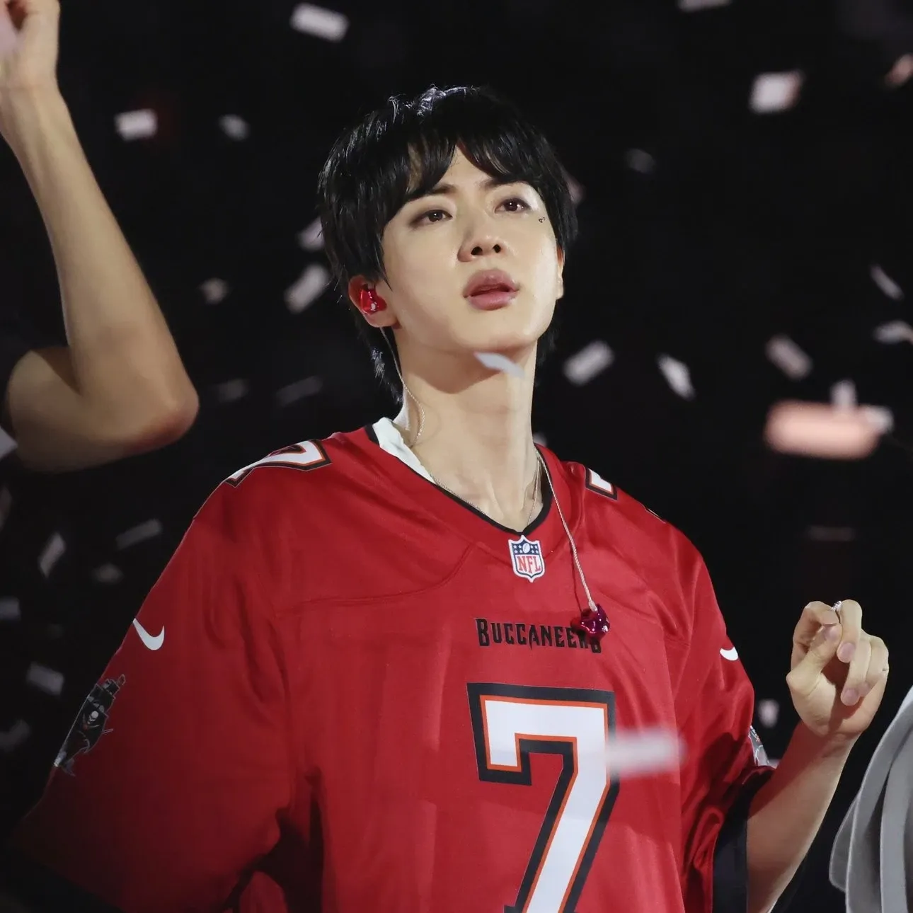 Behind-the-scenes cut of Jin (BTS)