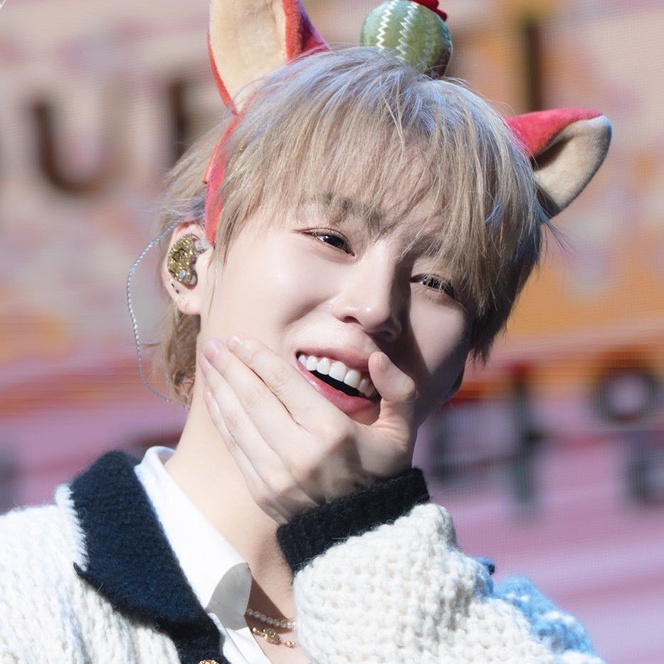 하성운의 비하인드 컷