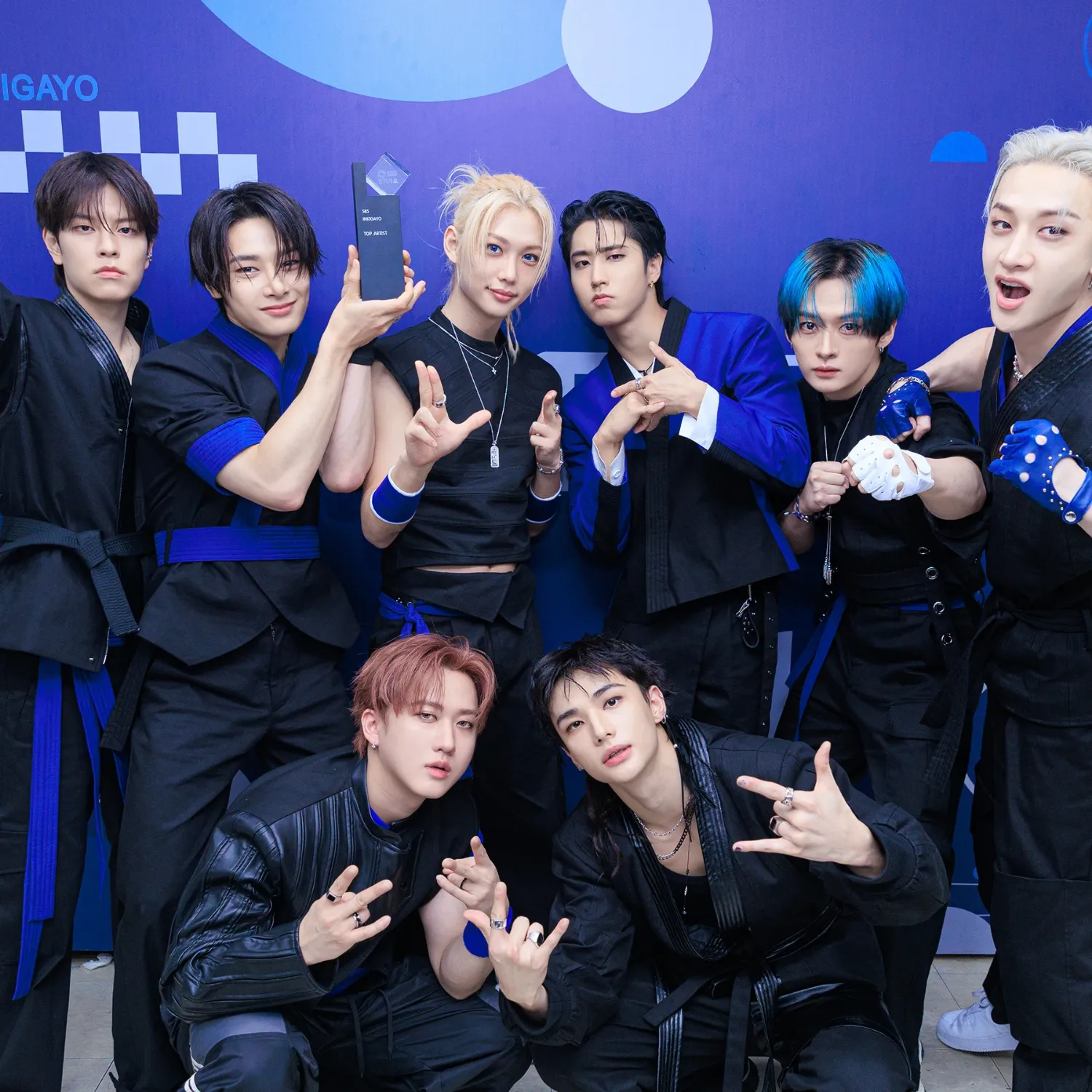 Behind-the-scenes cut of Stray Kids