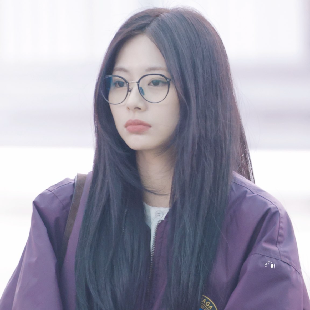 Foto aktivitas terbaru Tzuyu (TWICE)