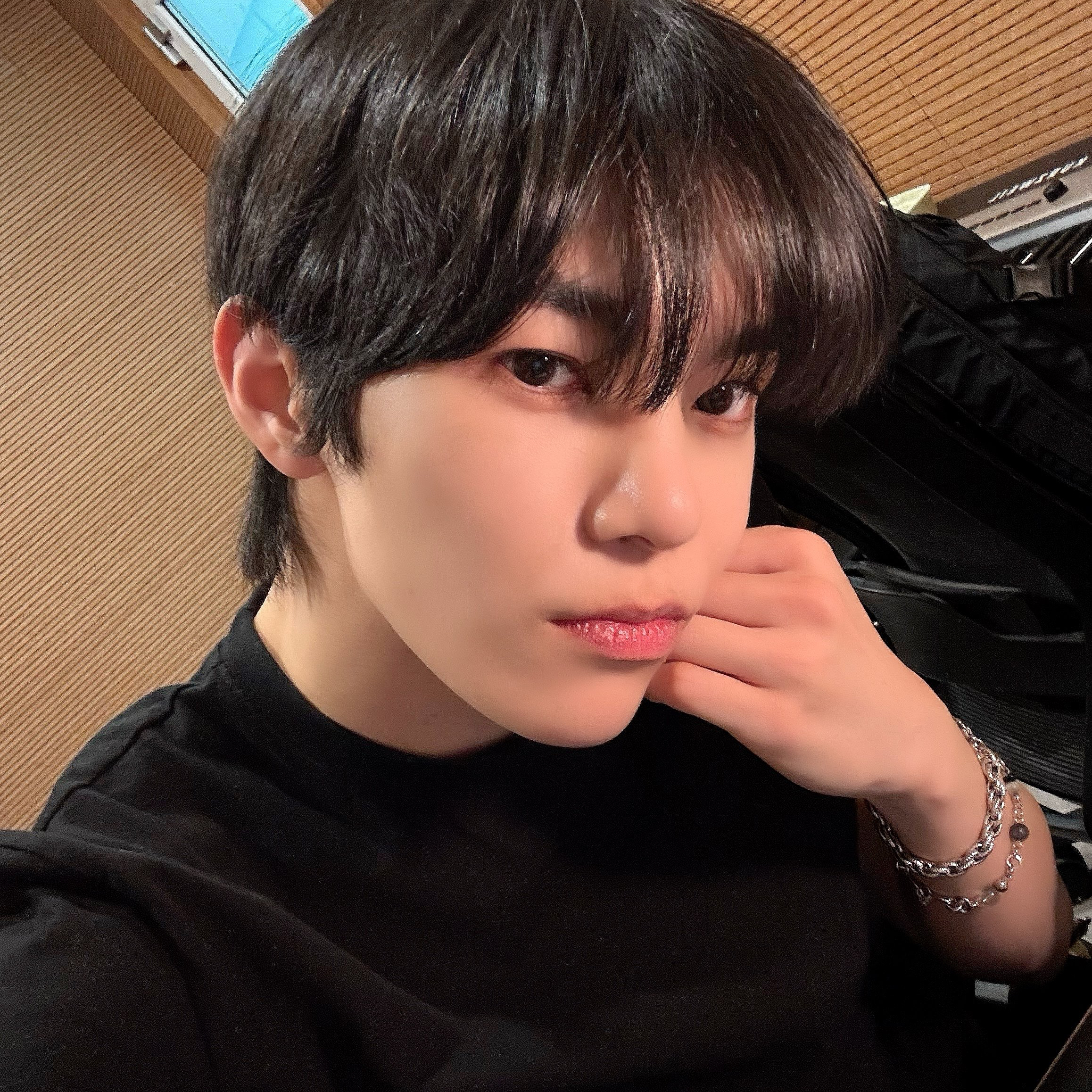 Recent activity shot of Donggyu (TUNEXX)