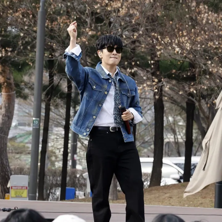 Recent activity shot of Kim Dongwan (SHINHWA)
