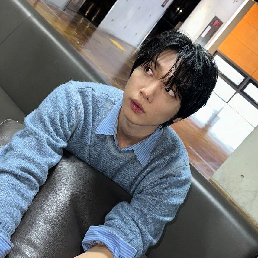 A moment captured by Jeong Sewoon's fan