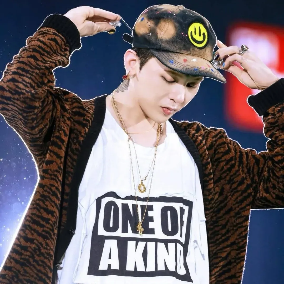 G-DRAGON (BIGBANG)的最新照片