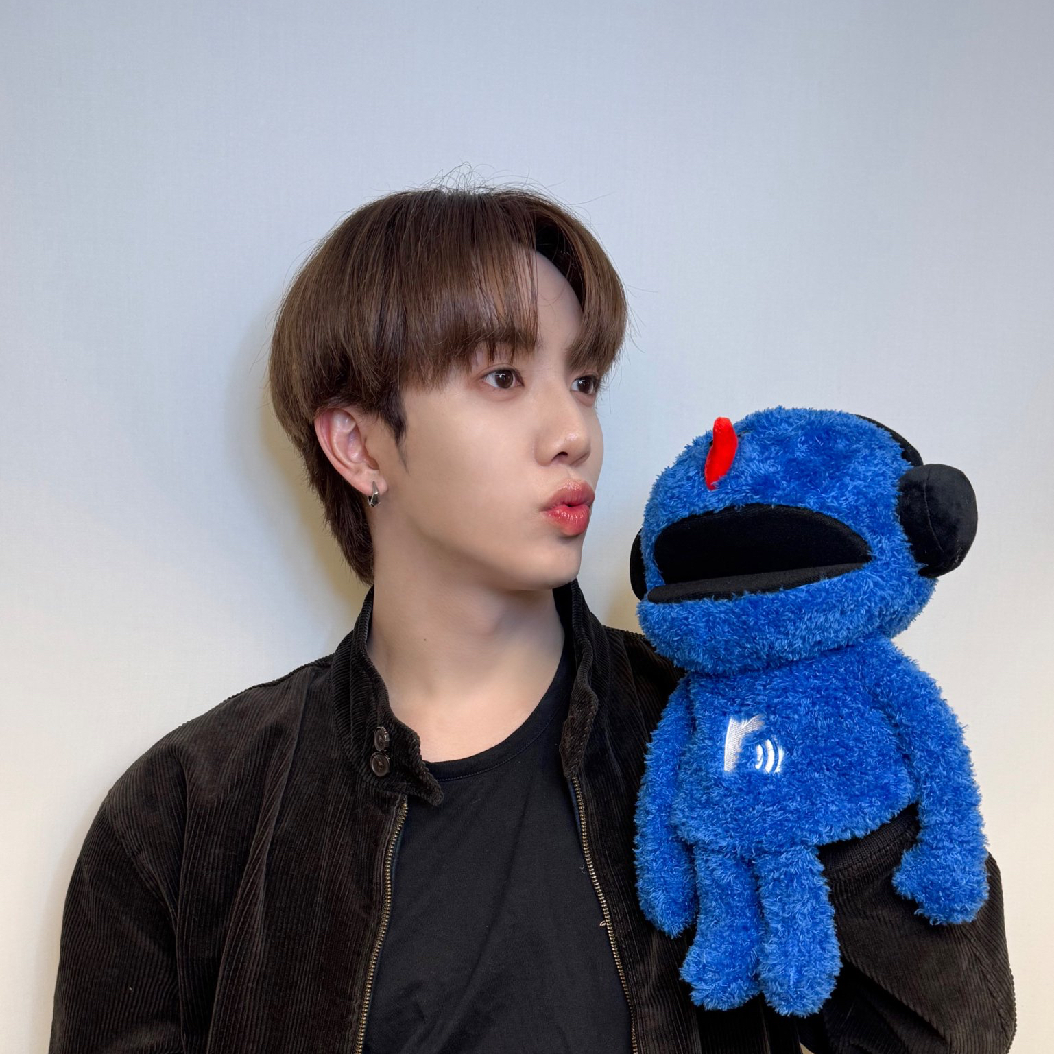 Behind-the-scenes cut of KAZUTA (n.SSign)