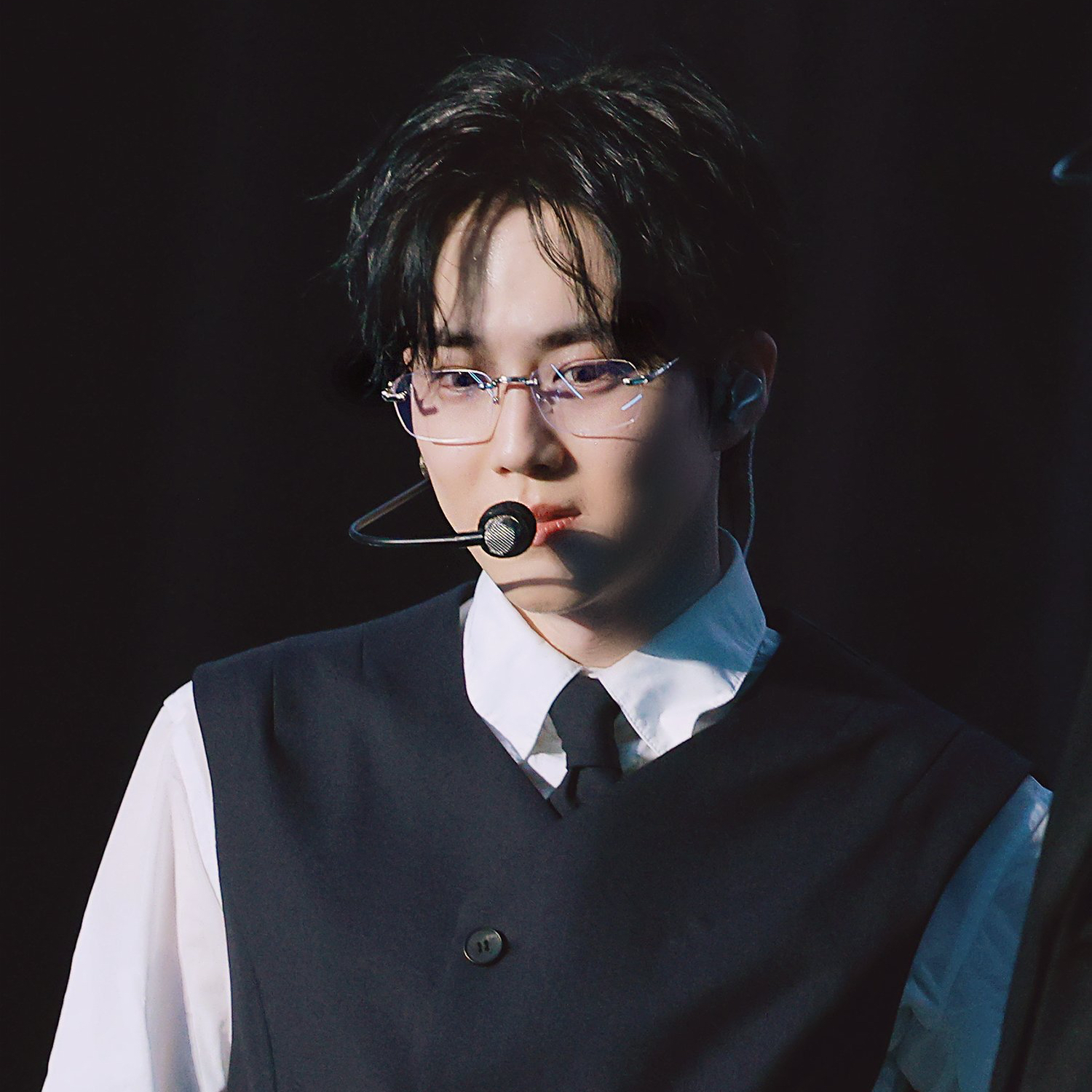 Suho (EXO)的最新照片