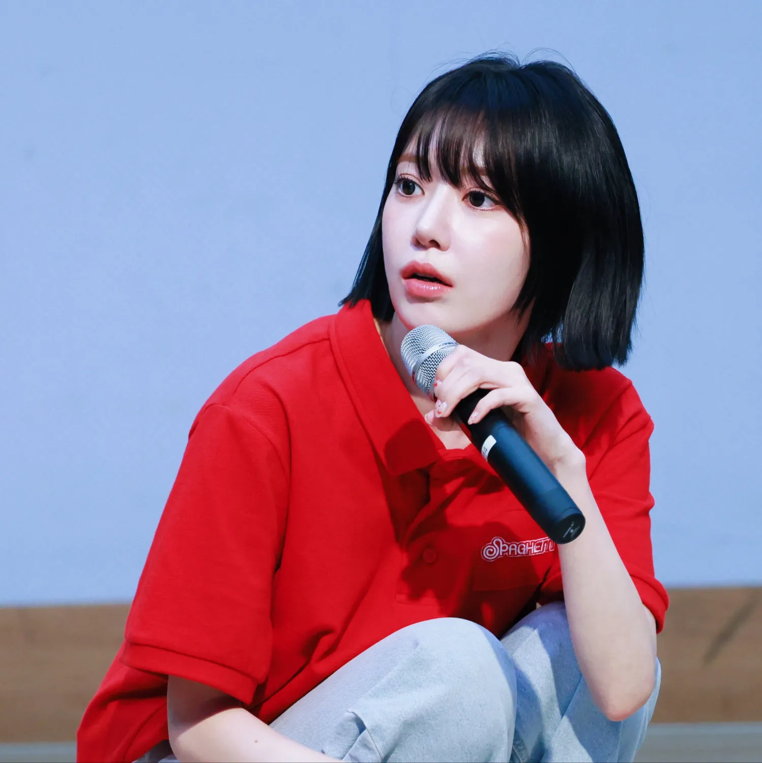 사쿠라 (르세라핌)의 최신 사진