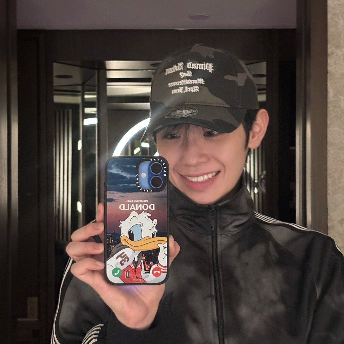 Recent activity shot of Kim Taerae (ZEROBASEONE)